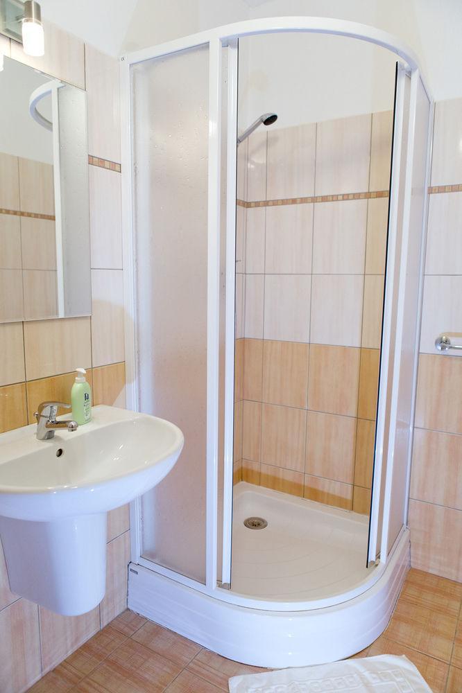 Hotel Bila Ruze Strakonice Bagian luar foto